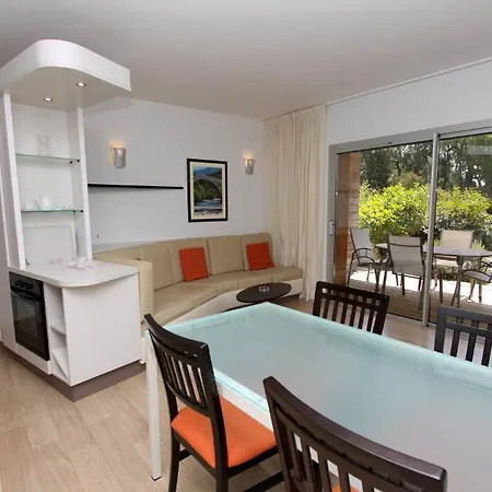 Aparthotel Résidence Cala Sultana 4*