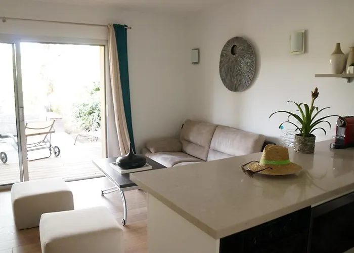 Aparthotel Cala Sultana Porto-Vecchio (Corsica)